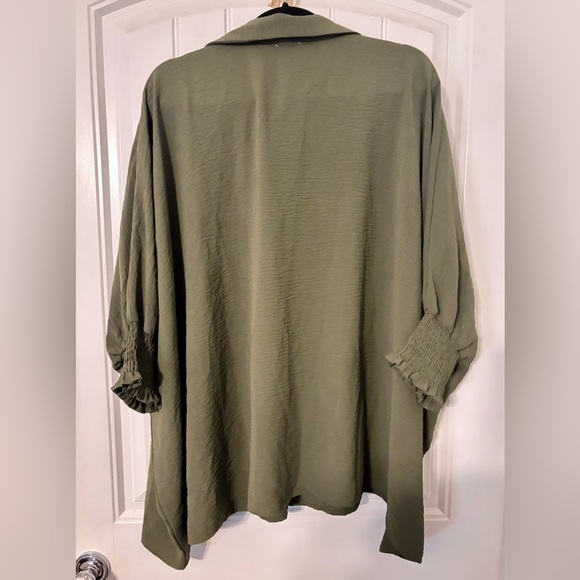 Olive Green Size 1XL Oversized Blouse with Smocked Sleeves – Boho Tunic Top - Picture 5 of 8